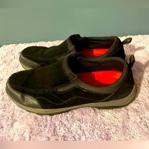 Wrangler Slip On Loafers Black Suede Casual Cushion Comfort Shoes Men's 13 NWOT